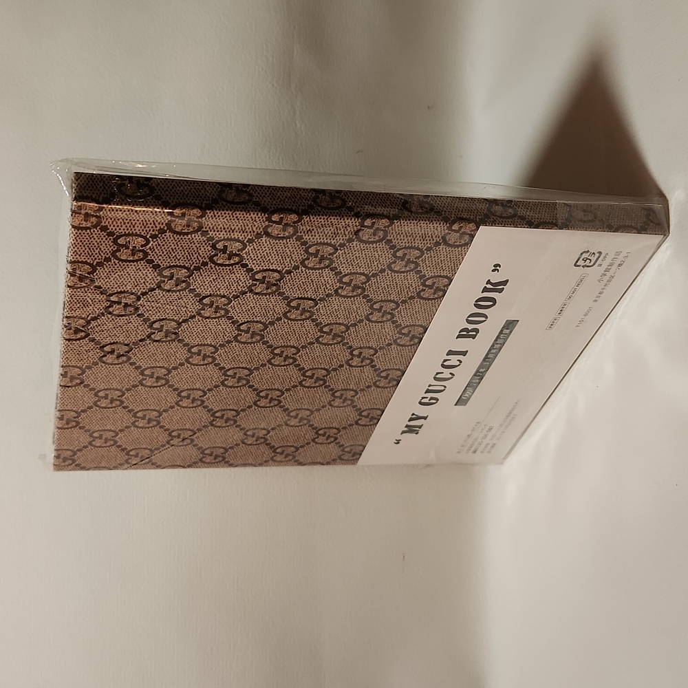 Authentic Gucci Monogram Embossed  My Gucci Book Limited Edition Noteboo… - Picture 3 of 16